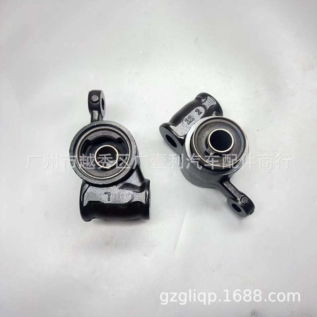 Suitable for Mazda CX-5 lower suspension rubber KD35-34-350C KD35-34-350D KD5334350E left