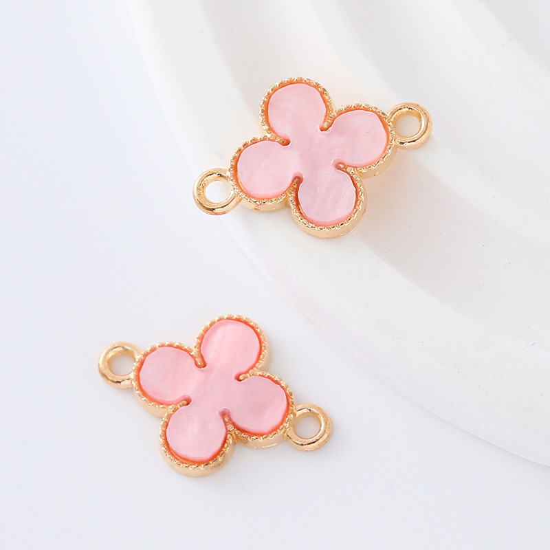 Hot sale four-leaf clover acrylic DIY handmade jewelry accessories alloy pendant earrings earrings necklace pendant material
