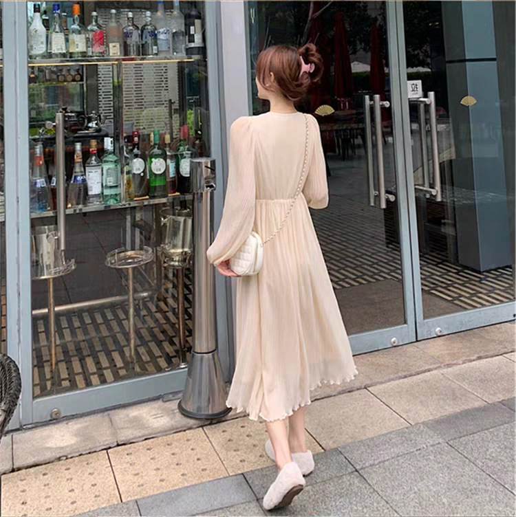 mid-length V-neck pleated chiffon dress nihaostyles clothing wholesale NSFYF85641