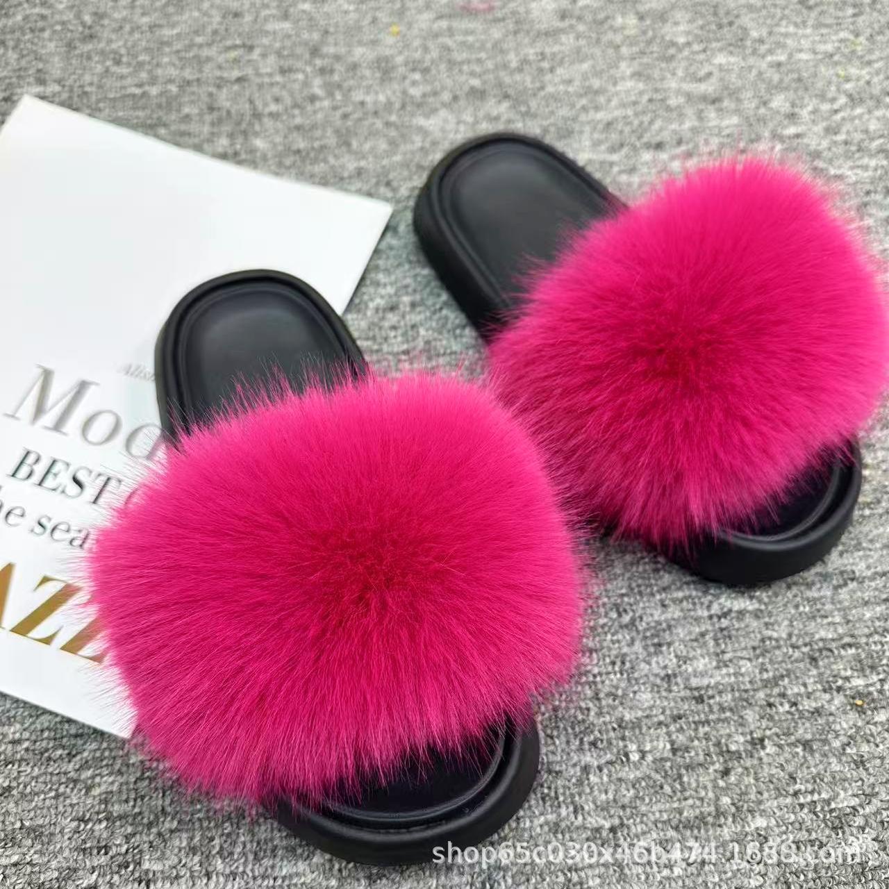 Yiwu zapatillas de lana transfronterizas al aire libre para mujeres con el mismo estilo de moda zapatillas de lana de zorro de gran tamaño para mujeres frías en la tendencia