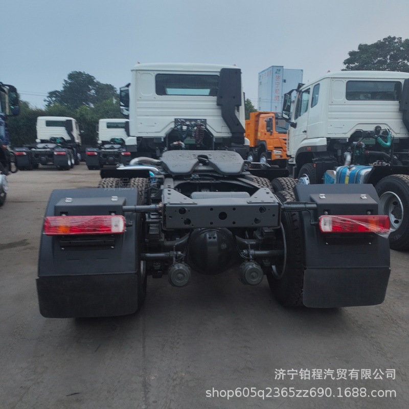 Brand new HOWO NX tractor head 5.6m with large box dump truck and large pump engine, available for immediate delivery, specifically for mining areas