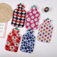 跨境新款松紧布套花注水热水袋学生多种款式便携暖手袋橡胶热水袋