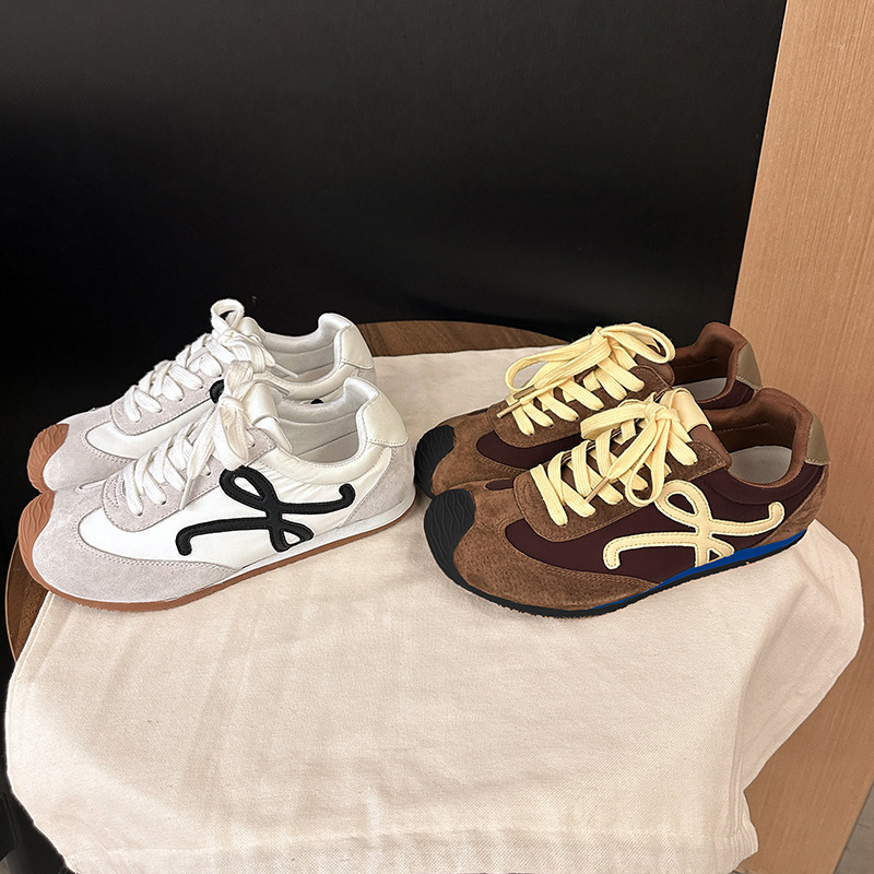 Su yinyin with a crooked head cute ~ retro lace casual sports small white shoes women's virtue training forrest gump shoes