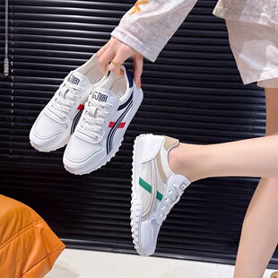 �W���ӖЬŮ2026�����¿�С��ЬŮ�r�аٴ�͸���\�����eЬŮ