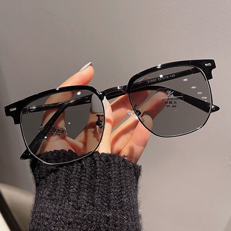 Gafas de media montura que cambian de color fotosensibles para hombres, cara grande, gafas de miopía de moda anti-luz azul, las mujeres pueden equiparse con ojos planos