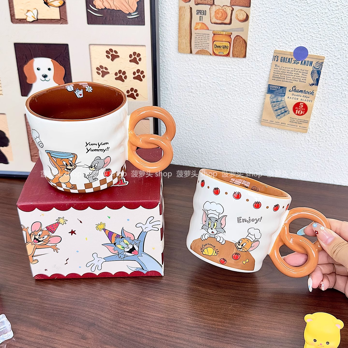 Gato y ratón tazas de cerámica de desayuno tazas de agua domésticas de agua potable de oficina de alto valor de regalo de cumpleaños