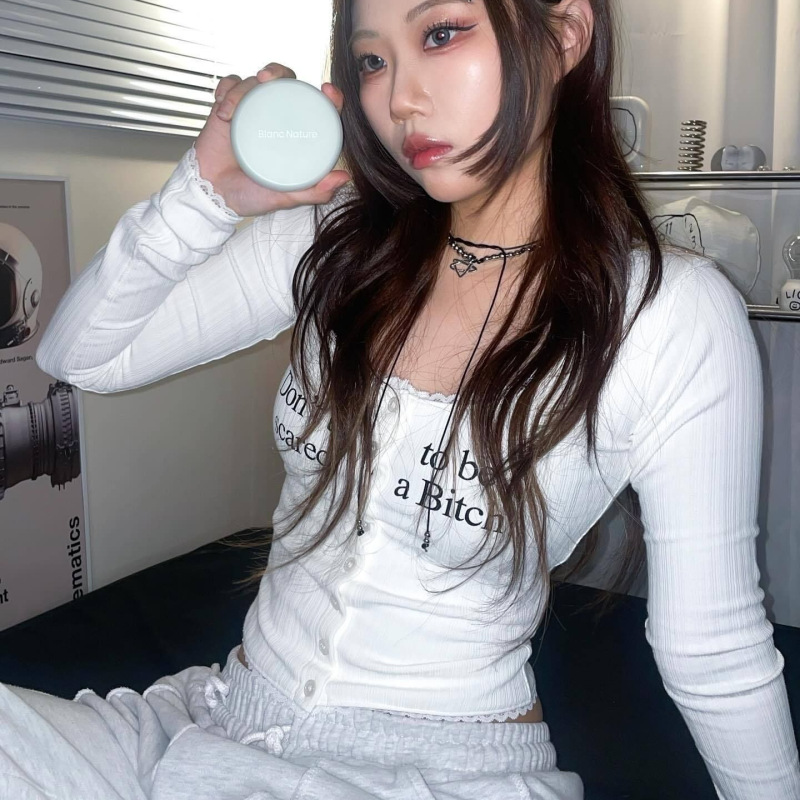 Special Offer, No Returns or Exchanges. Korean Niche American-Style Spicy Girl Style Lace-Trimmed Round-Neck Letter-Print Cardigan, Short Crop Top