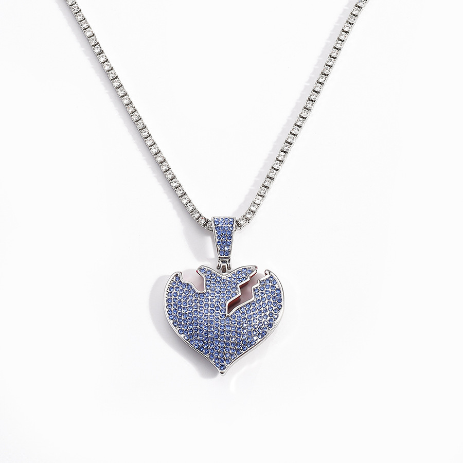 Temu Irregular Texture Blue Heartbreaking Love with High end and Niche Design Peach Heart Tennis Chain Pendant_voghion.com