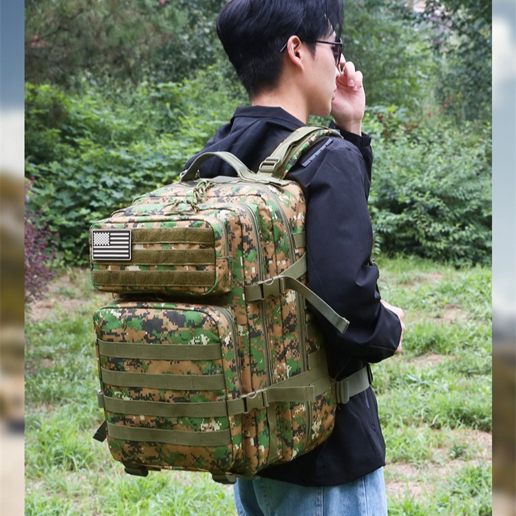 Mochila táctica multifuncional transfronteriza nueva bolsa de montañismo de gran capacidad mochila de camping bolsa de aventura al aire libre de camuflaje de moda