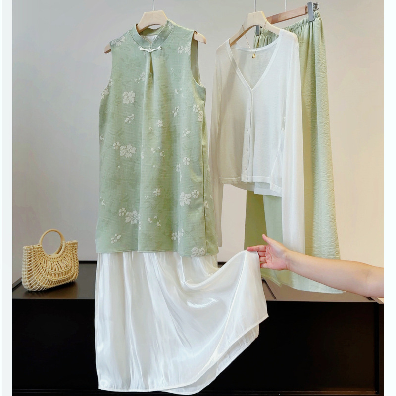 New Chinese-Style Retro Elegant Buttoned Sleeveless Vest Dress for Women, Summer New Slim-Fit Faux Two-Piece Long Dress
