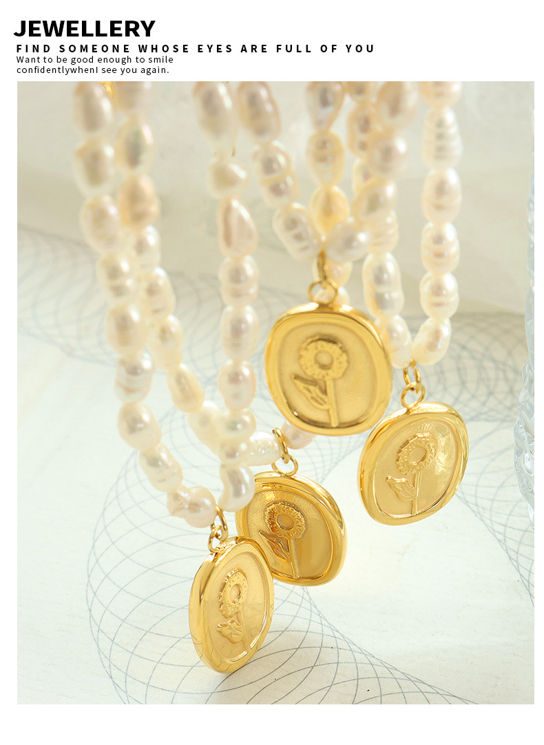 Fashion Flower Titanium Steel Plating Pendant Necklace 1 Piece