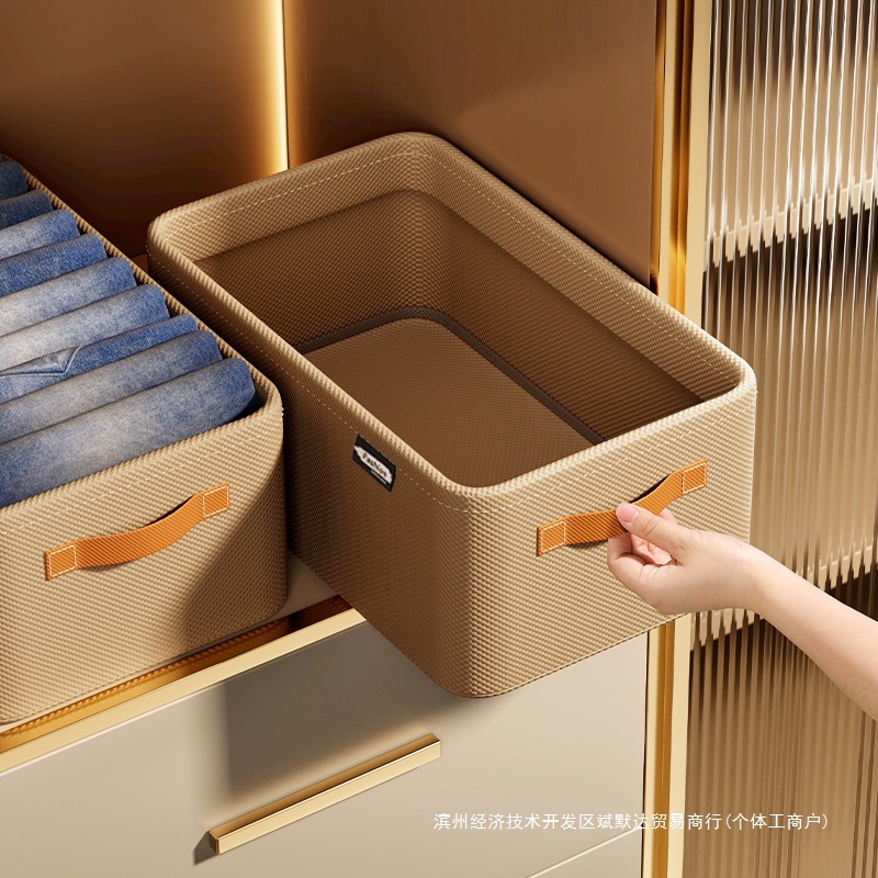 Capacious storage box non-woven cloth
