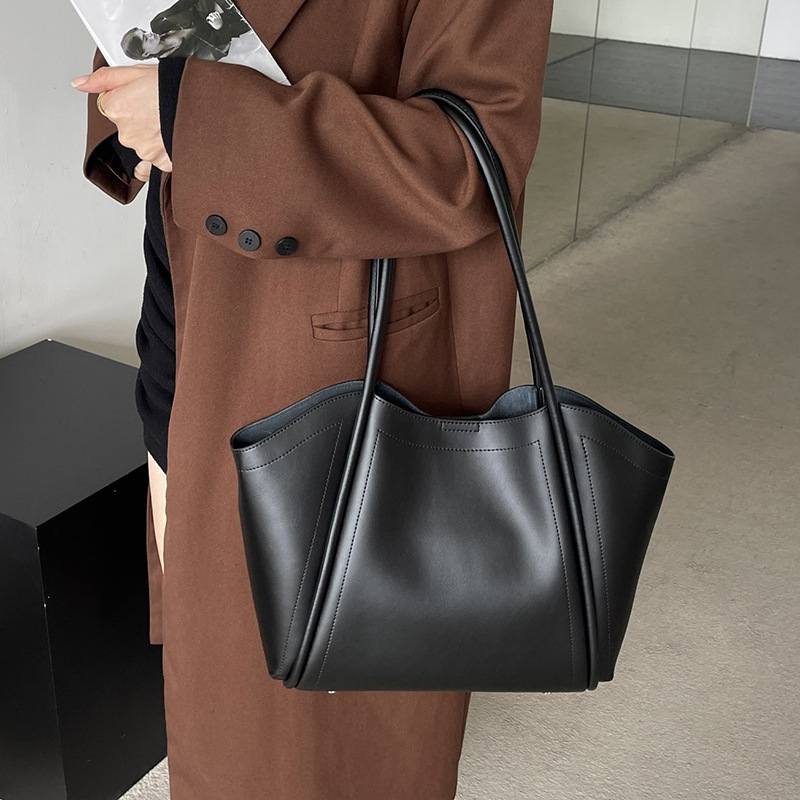 Bag Crossbody Women's All-match Genuine Leather Women's Bag Underarm Bag Guangzhou Bags Cowhide Large Capacity Cowhide Tote Bag