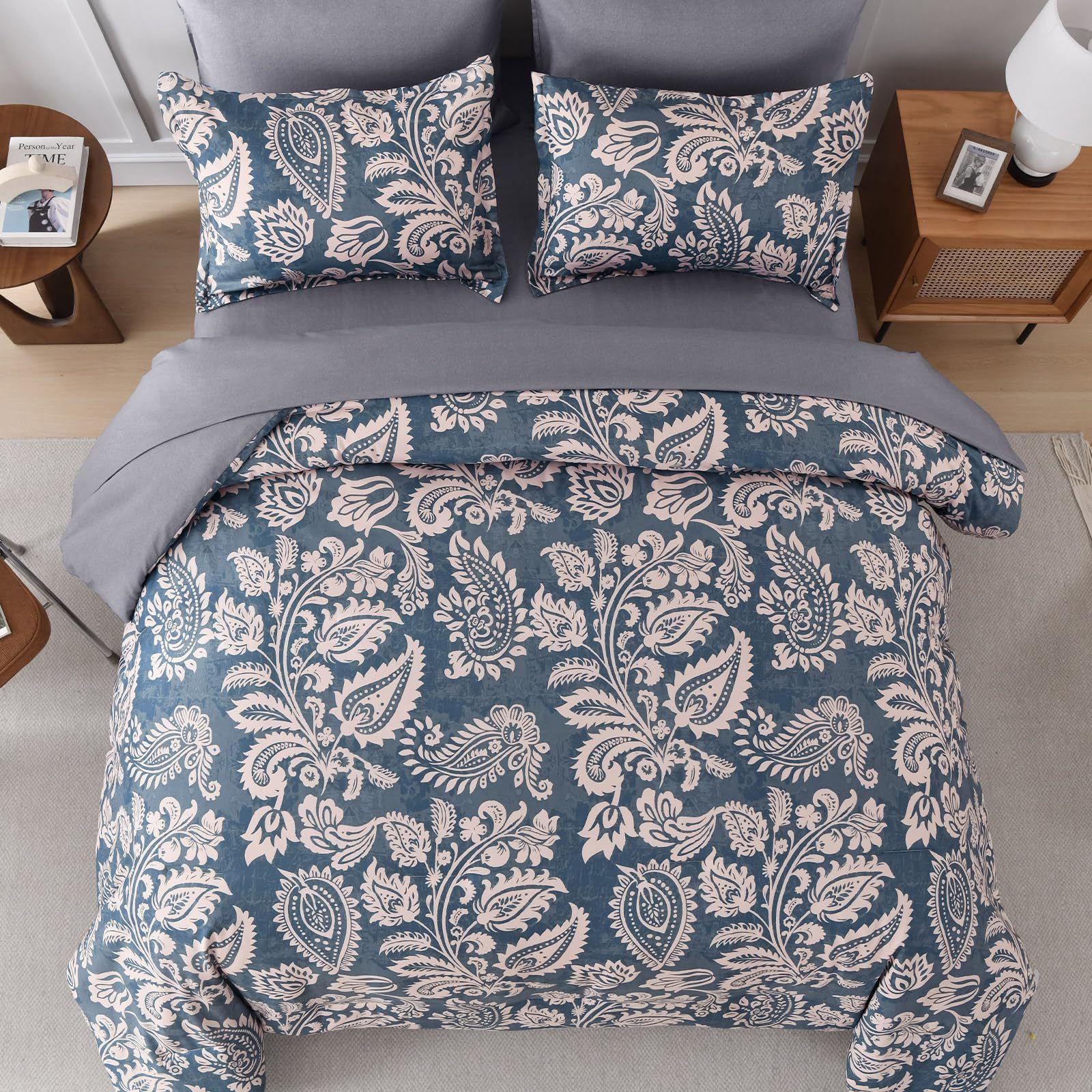 Navy Blue Queen-03.jpg