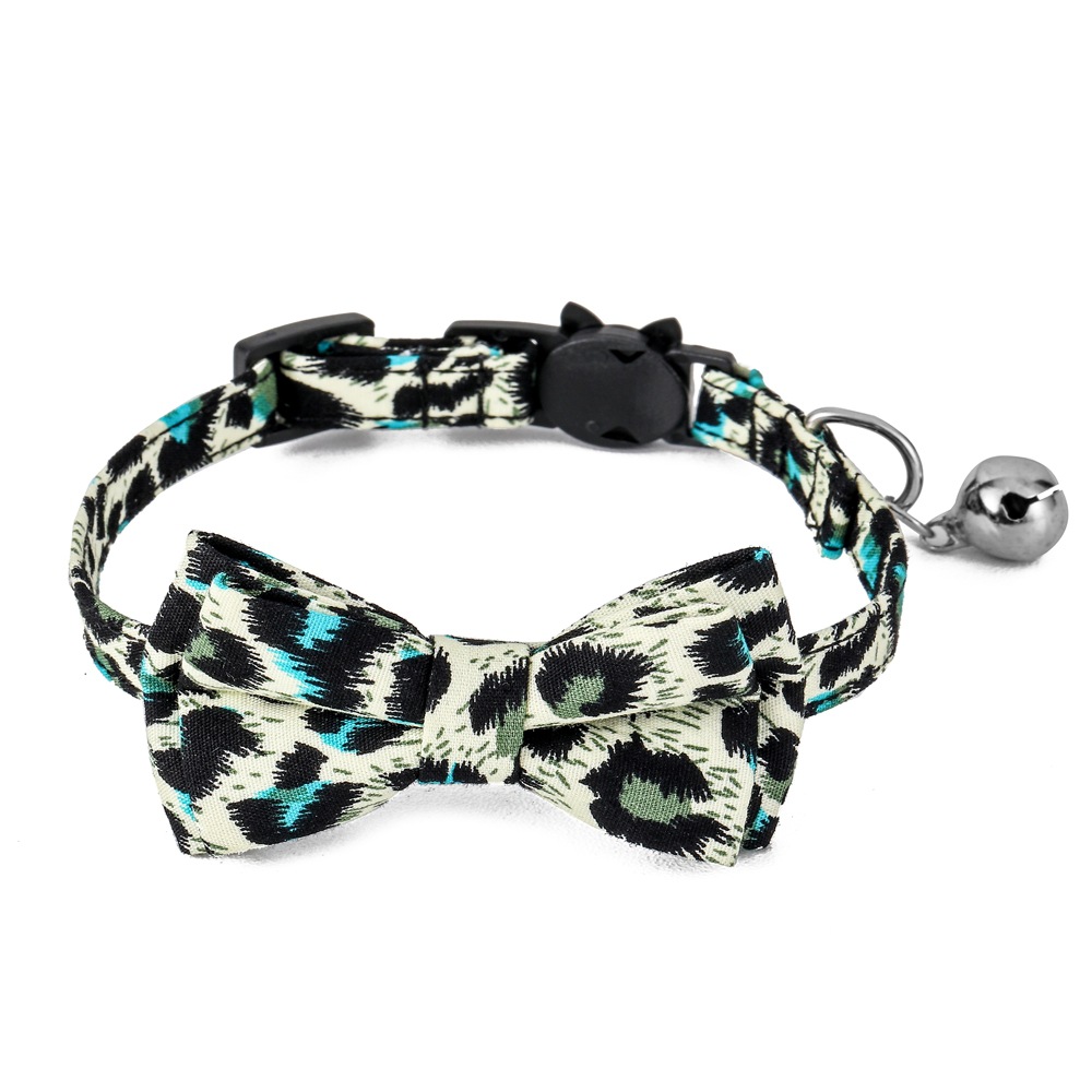 Fábrica spot transfronterizo nuevo algodón gato collar arco leopardo gato corbata toalla saliva campana collar gato