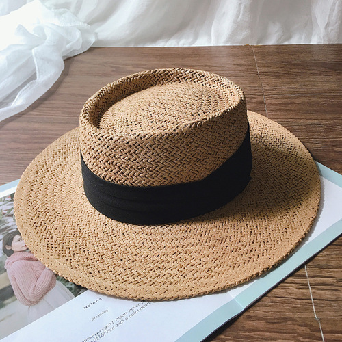 Ins celebrity summer woven flat cap retro beach hat British flat brim straw hat sun protection hat for girls and boys
