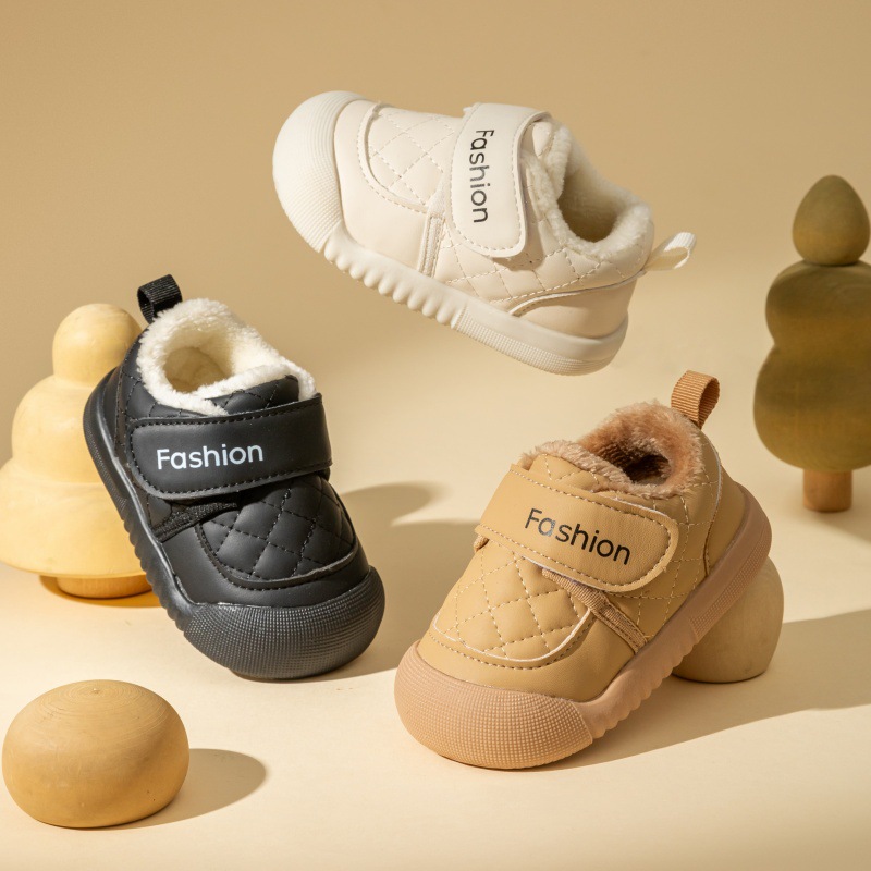 婴幼儿鞋子冬季软底加绒0-3岁1小宝宝学步鞋男女儿童保暖棉鞋代发