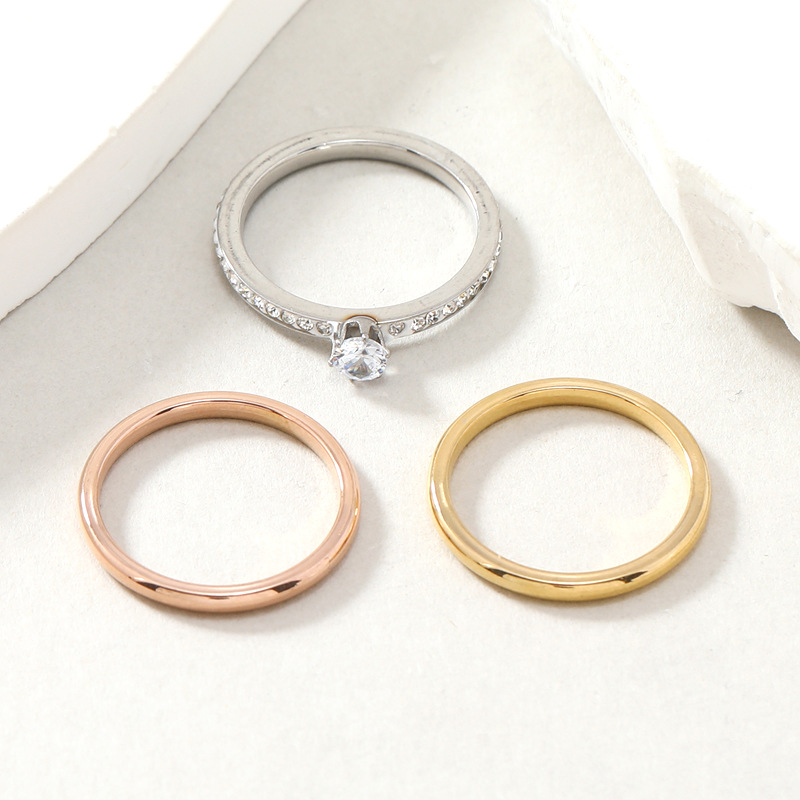 Stainless jewelry inner and outer circular arcs, mud diamond inlaid with zircon color three piece set, couple titanium_voghion.com