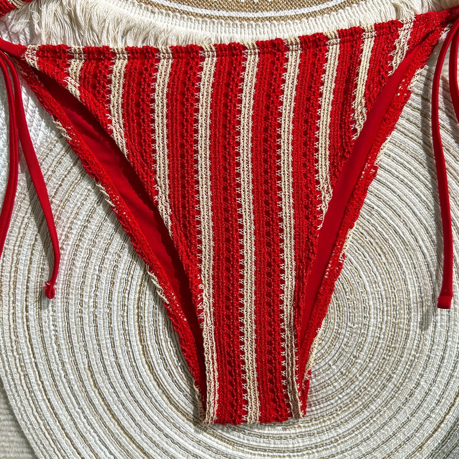 Elegant Halter Women's Bikini Set with Adjustable Ties Quick-Dry Soft Lining Beach Swimwear_ecoleips.com