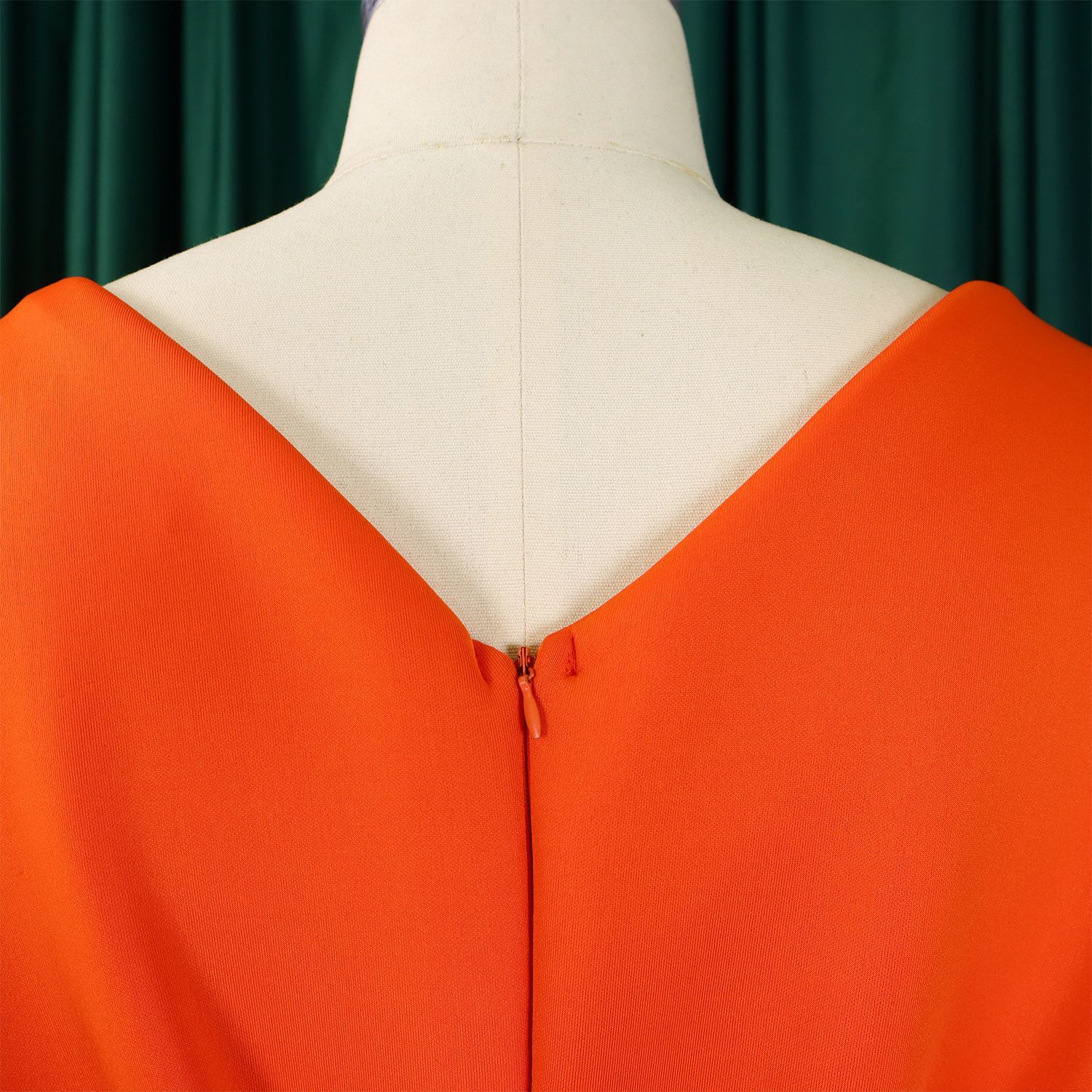 Robe de soirée sexy à col en V et à volants avec fente perlée, robe de banquet de tempérament de célébrité_voghion.com