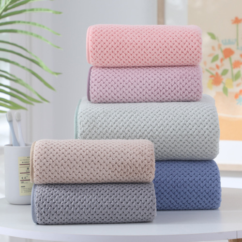 Interlock coral velvet pineapple pattern bath towel set, including mother and child towels, thick, water-absorbent, quick-drying bath mat, one-piece dropshipping