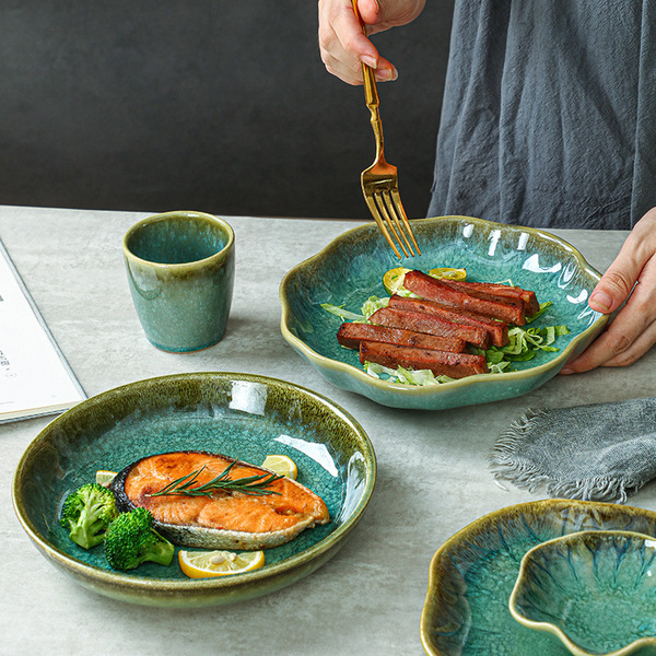 Creative ceramic Japanese dinner plate