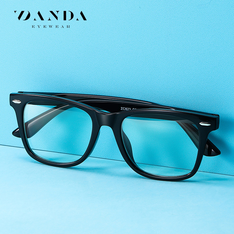 2023 gafas de luz anti-azul para niños transfronterizos ZC823 gafas de color caramelo ultraligeras para niños y niñas gafas lisas de moda