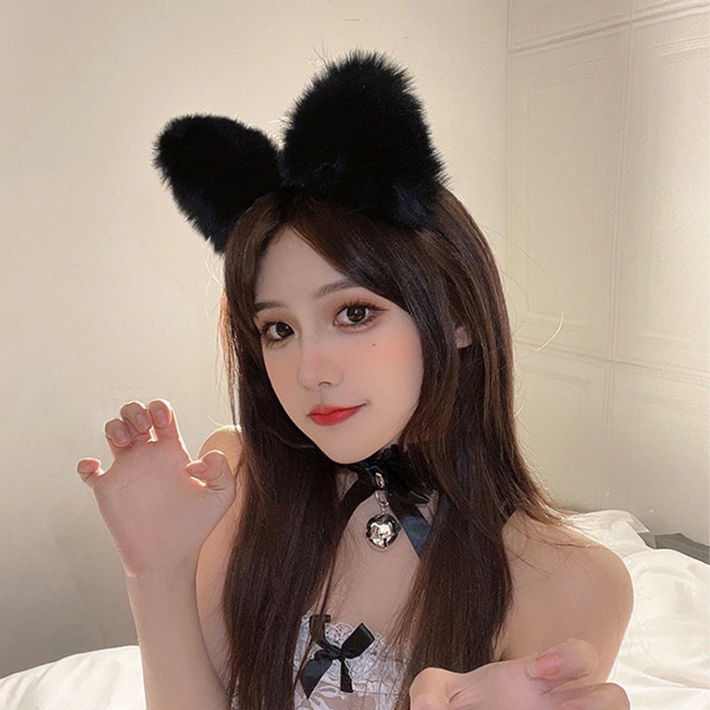 Fox Fur Plush Headband with Cat Ears and Bell Choker, Black — detail image 5