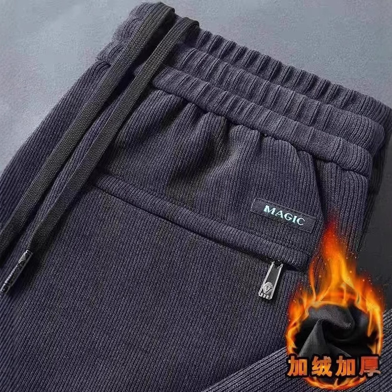 Pantalones de calentamiento de veludo y espeso recto para hombres, calentamiento de invierno y otoño, mecha de lámpara, pantalones de calentamiento de moda, pantalones casuales de estilo universal