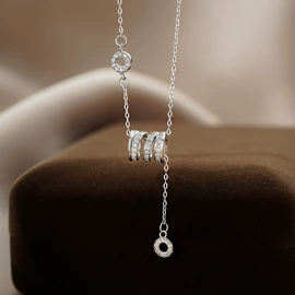 项链;手链;戒指