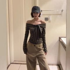 法式复古一字肩优雅条纹长袖t恤女早秋休闲百搭修身气质显瘦上衣