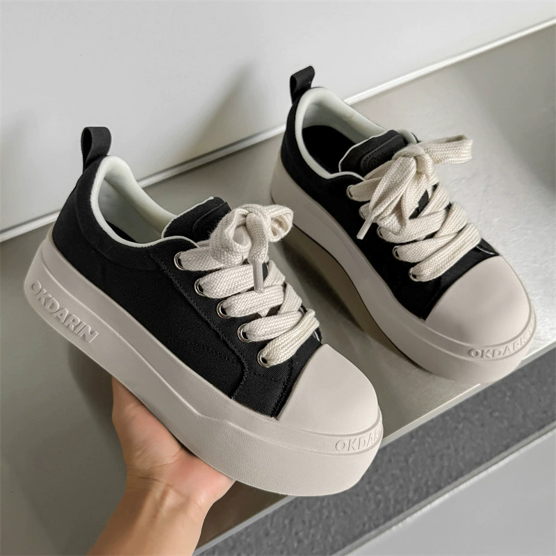 Черно-белые универсальные парусиновые туфли для мужчин и женщин, нишевые повседневные туфли на толстой подошве, увеличивающие рост для пар, необычные модные кроссовки.