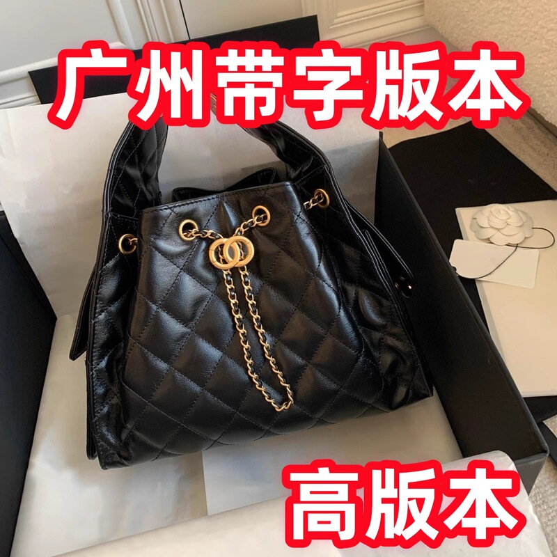 Tweed Style 25Bag Black Gold Cowhide Drawstring Hobo Armpit Bag High-End Quilted Chain Bag Single Shoulder Hippie Bag Tweed Style 25Bag Black Gold Cowhide Drawstring Hobo Armpit Bag High-End Quilted Chain Bag Single Shoulder Hippie Bag