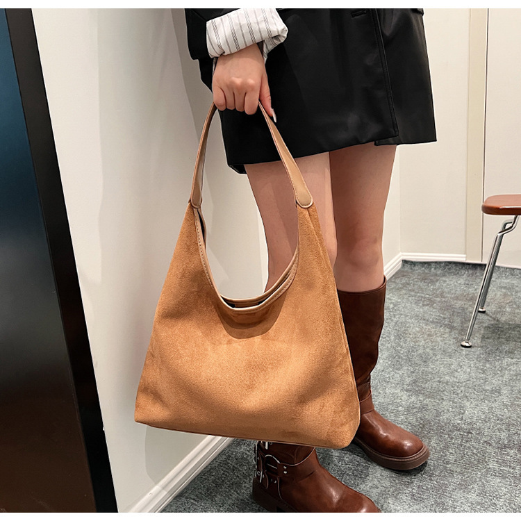 Borsa a tracolla donna retro in velluto effetto camoscio_voghion.com