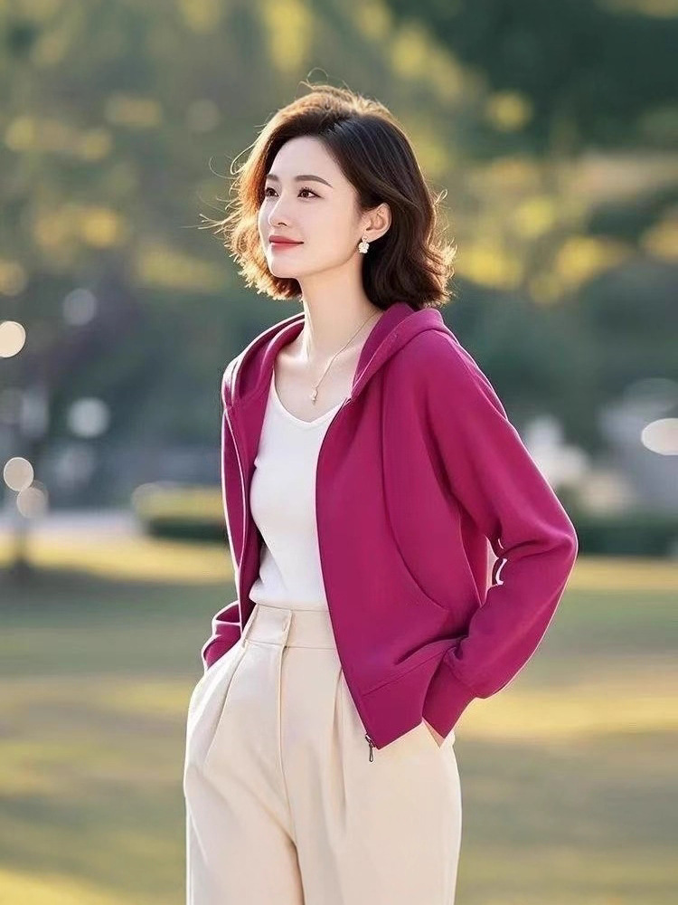 Loose Casual Top, Stylish Long-Sleeved Solid Color Cardigan, Hooded Jacket, Sweatshirt, Age-Reducing 2025 Autumn and Winter Jacket for Women 2