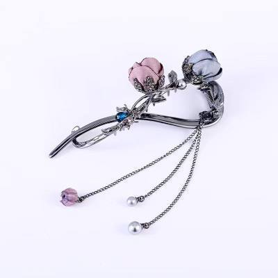 漢服の頭飾り、人気急上昇中のネットセレブ愛用、バラの花のツイストクリップ、軽やかな高級感、新中式ヘアピン、旗袍や古風な衣装に合うヘアアクセサリー|undefined