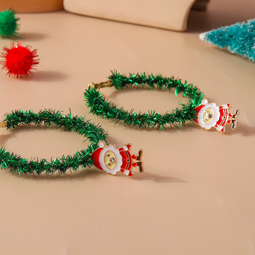 13g Weight Alloy Ear Needle Material Earrings Classification 1 Pair Quantity Holiday, Festival Occasion Plastic Material Christmas Festival Christmas Tree, Santa Claus Pattern Women's Gender Cute, Classic Style Style 1 Pair Christmas Cute Classic Style Christmas Tree Santa Claus Plastic Earrings 33