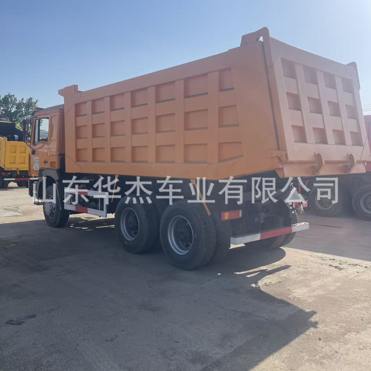 Cross-Border Shaanxi Automobile Delong Dump Truck, Eight-Wheel Dump Truck for Transporting Gravel and Soil, Engineering Dump Truck, Shaanxi Automobile Delong Tipper Truck