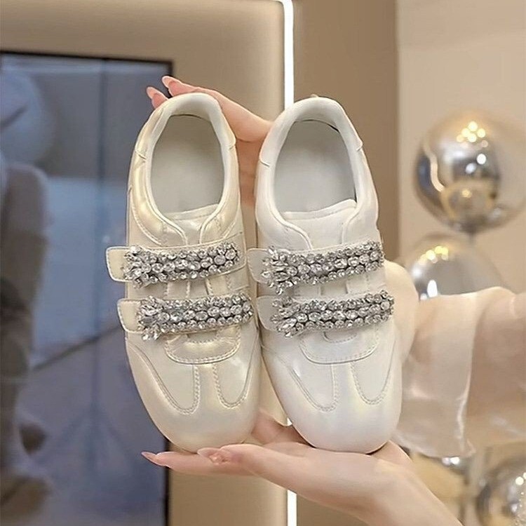 Sheepskin Bowknot Silver Rhinestone German Training Shoes for Women, 2026 Spring New Thick-Soled Versatile Comfortable Sneakers