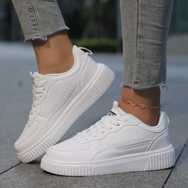 运动休闲鞋;女式雪地靴;男式板鞋