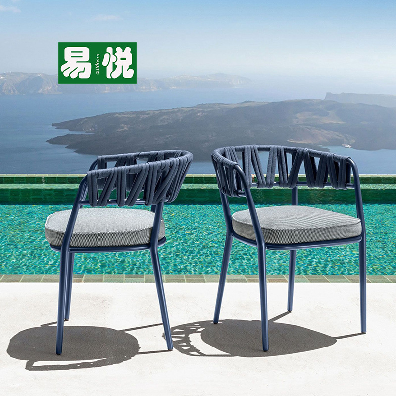 Mesa y silla al aire libre patio jardín villa balcón al aire libre silla de caña ocio impermeable y solar hotel silla de caña