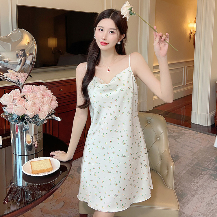 Verano 2024 pijamas camisón de tirantes de las mujeres puro deseo estilo de alto grado sentido swing collar satén camisón Delgado desgaste del hogar Comercio exterior