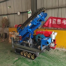 新疆光伏打樁機履帶壓樁機太陽能發電站工程設備地基地釘引孔機