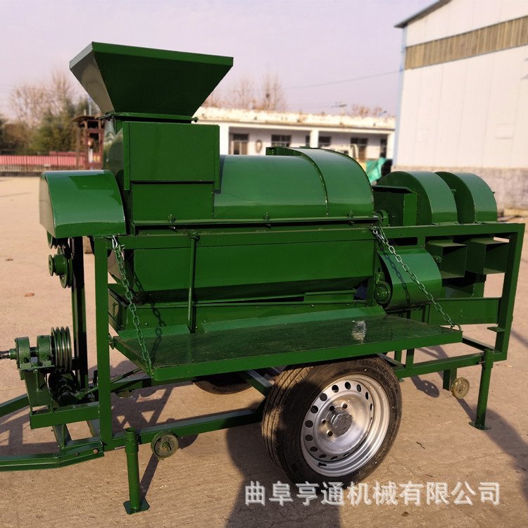 大型多功能玉米脱粒机拖拉机轴传动干湿玉米打粒机玉米扒皮脱粒机