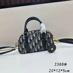 Embroidery 2025 Fashion Versatile Bag Handbag Crossbody Bag Boston High-End Shoulder Handbag Women's Sweet Handbag