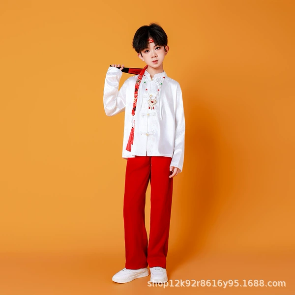 Long-sleeve, trousers, necklace, socks
