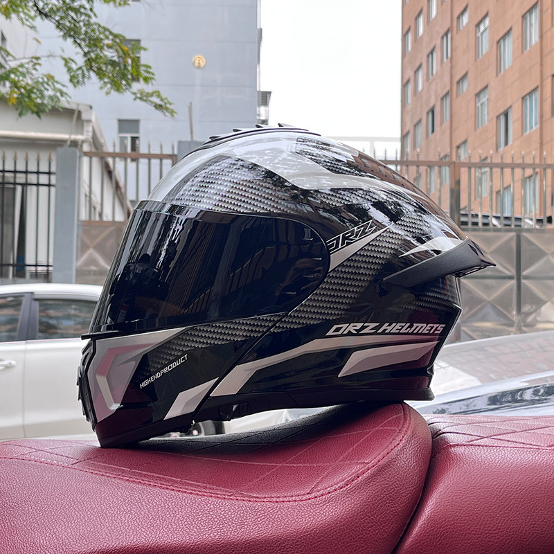 Orz casco de coche eléctrico masculino y femenino casco de verano doble espejo trasero medio completo personalidad cuatro estaciones pareja Bluetooth