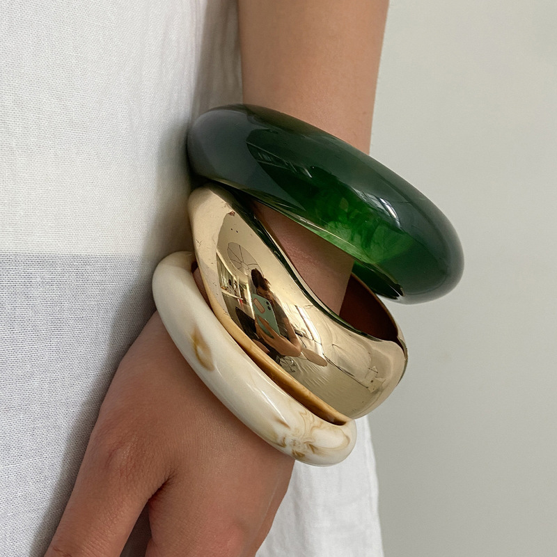 European and American Cross-Border Jewelry 2025 New Design Bracelet Combination Xiyin Hot-Selling Women's High-End Resin Bracelet