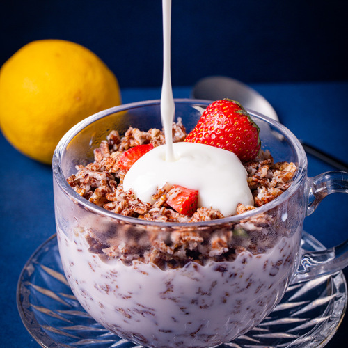 High-fiber rye flakes, ready-to-eat low-fat breakfast fitness meal replacement oatmeal, nutritious non-skimmed whole grain oats