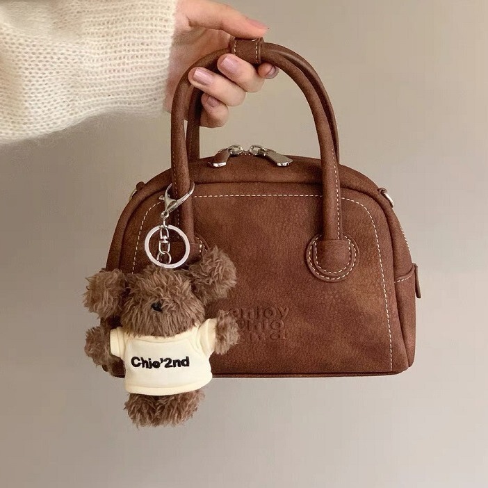 Nanfeng Chio2Nd Western Hotel Pillow Bag Women's 2024 New Handbag Small Tote Bag Single Shoulder Crossbody Bag Nanfeng Chio2Nd Western Hotel Pillow Bag Women's 2024 New Handbag Small Tote Bag Single Shoulder Crossbody Bag